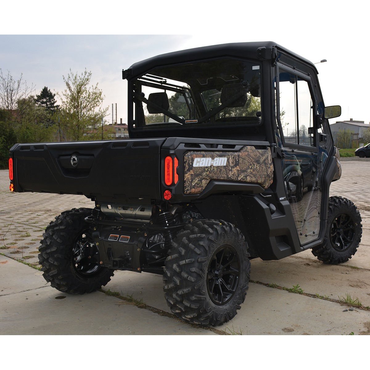 Moose Utility Expedition UTV Cab Enclosure