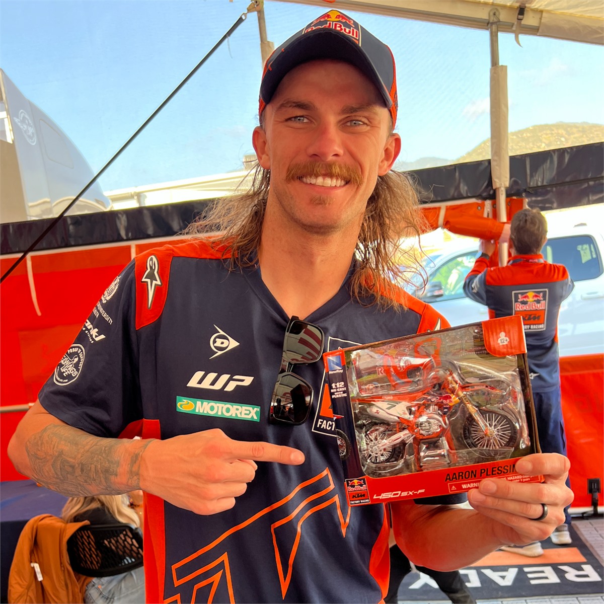 New-Ray Toys Red Bull KTM 450 SX-F